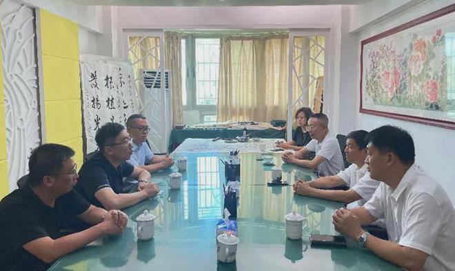 海南省能源协会与英辰新能源座谈交流